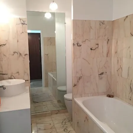 Du Grand Appartement *